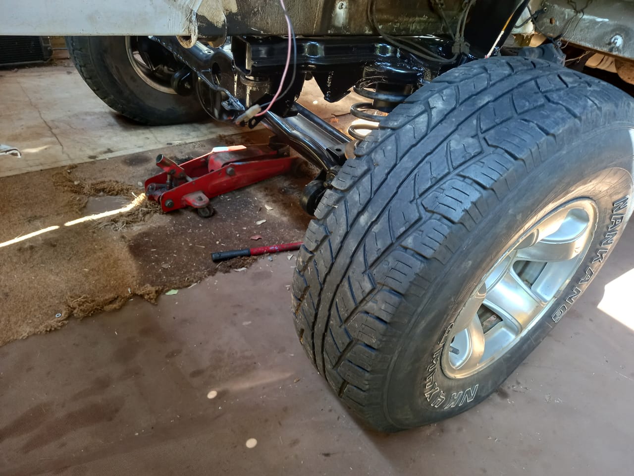 Suspension assembly
